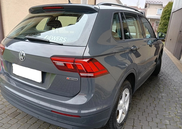 Volkswagen Tiguan cena 77900 przebieg: 232000, rok produkcji 2018 z Pilzno małe 92